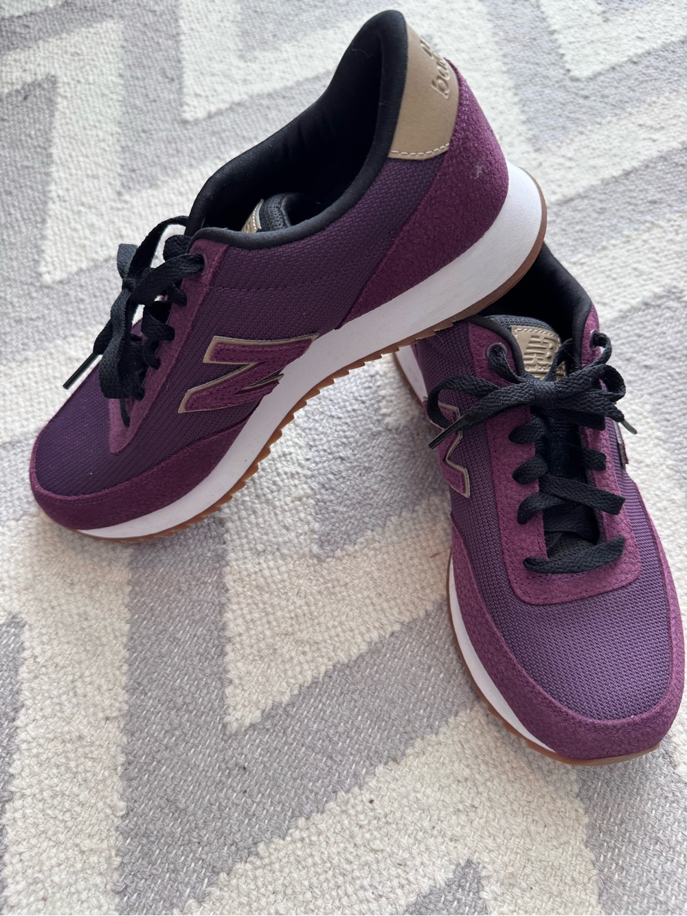 New Balance Women's Plum Mesh Retro Runner Sneakers